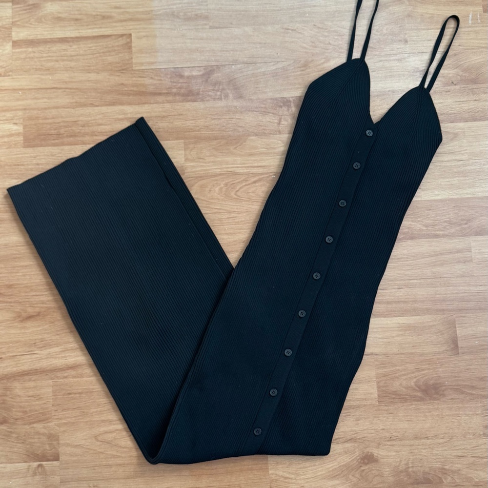 Lioness Ribbed Button-Front Maxi Dress – Black XXS/XS